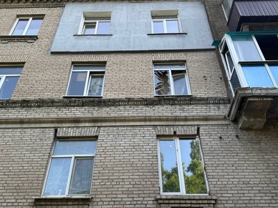 "Було просто жахливо". Війська РФ атакували Дніпро: поранені дві людини, пошкоджена інфраструктура. Що розповіли місцеві "Було просто жахливо". Війська РФ атакували Дніпро: поранені дві людини, пошкоджена інфраструктура. Що розповіли місцеві