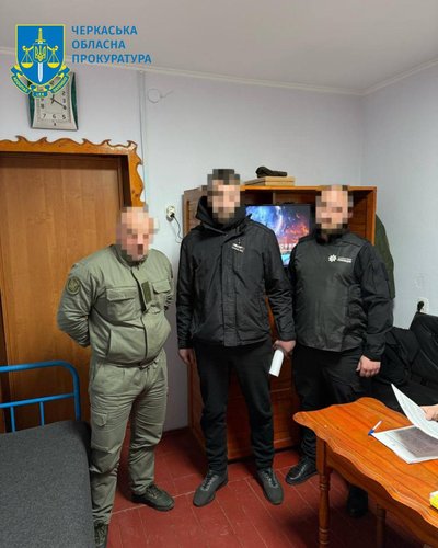 Ошукали військових: чотирьом засудженим на Черкащині повідомили про підозру