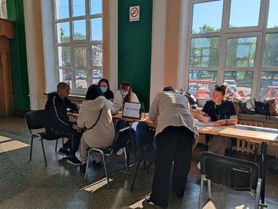 Приїхали 18 людей: евакуаційний потяг прибув на Рівненщину 15 травня Приїхали 18 людей: евакуаційний потяг прибув на Рівненщину 15 травня