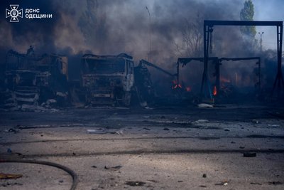 Армія РФ завдала ракетного удару по Одещині: пошкоджені приватні будинки та автівки, серед поранених є діти Армія РФ завдала ракетного удару по Одещині: пошкоджені приватні будинки та автівки, серед поранених є діти
