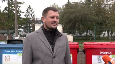 "Збираємо батарейки, ртутні термометри": як працює перший у Рівному центр управління відходами "Збираємо батарейки, ртутні термометри": як працює перший у Рівному центр управління відходами