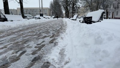 Розчищені вулиці Хмельницького після снігопаду, 8 січня 2026 року