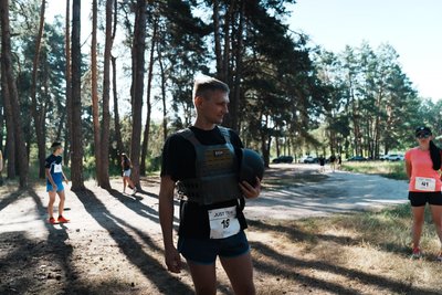 У Сумах відбувся благодійний забіг: збирали військовим на РЕБ У Сумах відбувся благодійний забіг: збирали військовим на РЕБ