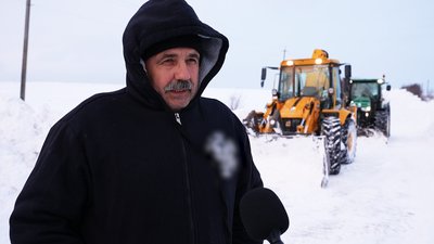 Мирослав Ірідчин, водій трактора, Чернелицька громада, Івано-Франківщина Мирослав Ірідчин, водій трактора, Чернелицька громада, Івано-Франківщина