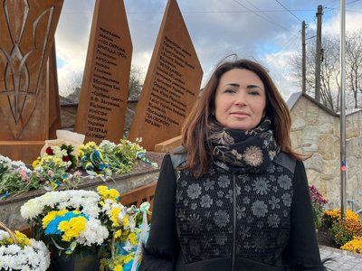 людмила лі, сергій лі, пам’ятник, кременець людмила лі, сергій лі, пам’ятник, кременець
