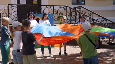 У Кропивницькому під час канікул працюють 33 осередки дозвілля: яка програма для дітей та умови харчування У Кропивницькому під час канікул працюють 33 осередки дозвілля: яка програма для дітей та умови харчування