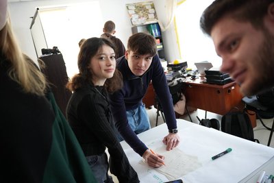 17-річна дівчина з Ромен створила ШІ-платформу для громадських організацій 17-річна дівчина з Ромен створила ШІ-платформу для громадських організацій