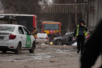 Росія завдала ракетного удару по центру Сум: є загиблі, десятки людей поранені Росія завдала ракетного удару по центру Сум: є загиблі, десятки людей поранені