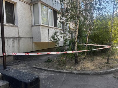 У Кривому Розі за добу двоє 5-річних дітей випали з вікон: один хлопчик загинув