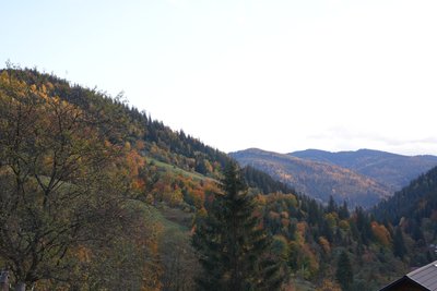 Криворівня, Карпати, гірське село, Верховинський район, Івано-Франківщина Криворівня, Карпати, гірське село, Верховинський район, Івано-Франківщина
