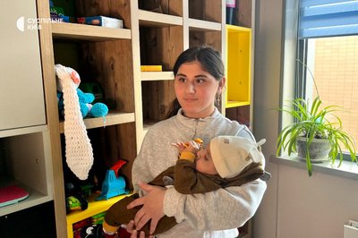 Вперше в Україні лікарі Охматдиту пересадили немовляті печінку від несумісного донора Вперше в Україні лікарі Охматдиту пересадили немовляті печінку від несумісного донора