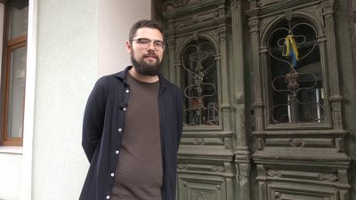 Як у Коломиї на Івано-Франківщині діє проєкт з реставрації дверей "Коло брами" Як у Коломиї на Івано-Франківщині діє проєкт з реставрації дверей "Коло брами"