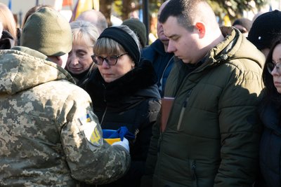 В Ужгороді попрощалися із захисником Андрієм Сокачем В Ужгороді попрощалися із захисником Андрієм Сокачем