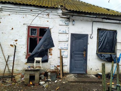 Наслідки обстрілів Донеччини 6 квітня. Фото: Telegram / Павло Кириленко Наслідки обстрілів Донеччини 6 квітня. Фото: Telegram / Павло Кириленко