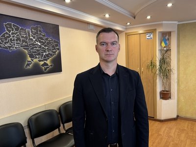 «Ми думали просто проїде, а він на нас». Водію, підозрюваному в наїзді на дітей в Апостоловому, обрали запобіжний захід «Ми думали просто проїде, а він на нас». Водію, підозрюваному в наїзді на дітей в Апостоловому, обрали запобіжний захід