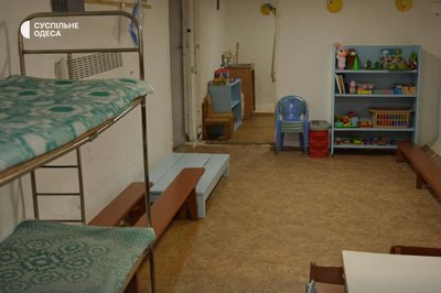 У Вилковому немає повноцінних укриттів: як люди рятуються під час атак РФ