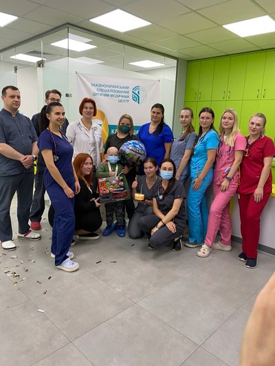 У Львові ще двом дітям пересадили кістковий мозок У Львові ще двом дітям пересадили кістковий мозок