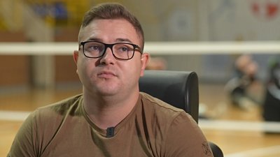 "Людям легше, коли ти вмер": як ветеранів війни на Волині повертає до життя адаптивний волейбол "Людям легше, коли ти вмер": як ветеранів війни на Волині повертає до життя адаптивний волейбол