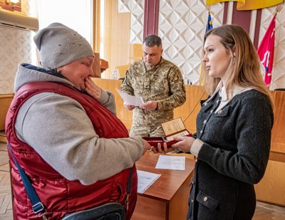 Загиблих військовослужбовців з Черкаського району відзначили орденами Загиблих військовослужбовців з Черкаського району відзначили орденами