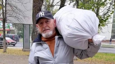Волонтер Маріано Калатаюда досі зниклий після викрадення під час окупації Херсона: Червоний Хрест перевіряє колонії РФ Волонтер Маріано Калатаюда досі зниклий після викрадення під час окупації Херсона: Червоний Хрест перевіряє колонії РФ
