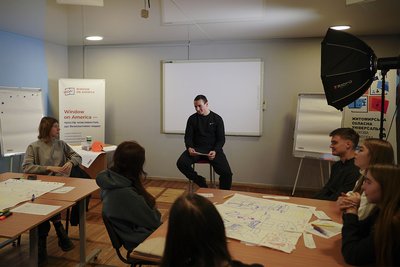 Як стати лідером майбутнього: у Житомирі проводять серію тренінгів для студентів та молоді Як стати лідером майбутнього: у Житомирі проводять серію тренінгів для студентів та молоді