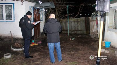 На Чернігівщині затримали 54-річну жінку за підозрою у вбивстві співмешканця На Чернігівщині затримали 54-річну жінку за підозрою у вбивстві співмешканця