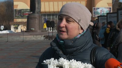 З військовим, депутатом та журналістом Олександром Курсиком попрощались у Рівному З військовим, депутатом та журналістом Олександром Курсиком попрощались у Рівному