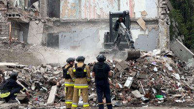 Наслідки обстрілу Краматорськ Донецька область 23 червня 2025 рік Наслідки обстрілу Краматорськ Донецька область 23 червня 2025 рік