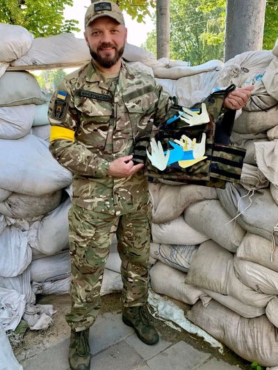 Музикант Ігор Воєвуцький: "Пішов у тероборону і волонтерю, бо хочу бути корисним" Музикант Ігор Воєвуцький: "Пішов у тероборону і волонтерю, бо хочу бути корисним"
