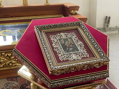 Батьки загиблого воїна Олександра Созанського передали дрони для 80 бригади Батьки загиблого воїна Олександра Созанського передали дрони для 80 бригади
