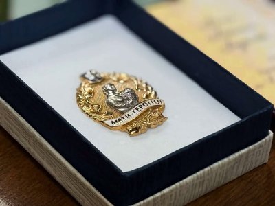Мукачівка Антоніна Ангел отримала відзнаку "Мати-героїня" Мукачівка Антоніна Ангел отримала відзнаку "Мати-героїня"