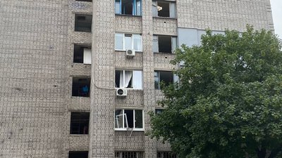 Війська РФ атакували Дніпро ракетами: що розповіли очевидці Війська РФ атакували Дніпро ракетами: що розповіли очевидці