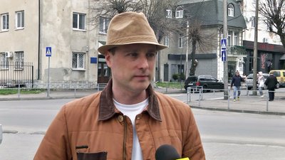 "Ми були вражені": мешканці вулиці Світла в Луцьку проти перейменування на честь Героя України "Ми були вражені": мешканці вулиці Світла в Луцьку проти перейменування на честь Героя України
