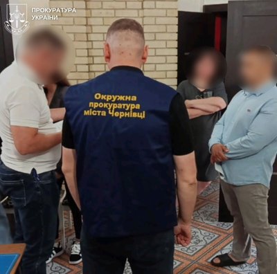 На Буковині підрядника підозрюють у привласненні понад 2,6 млн грн на реставрації пам'ятки архітектури На Буковині підрядника підозрюють у привласненні понад 2,6 млн грн на реставрації пам'ятки архітектури