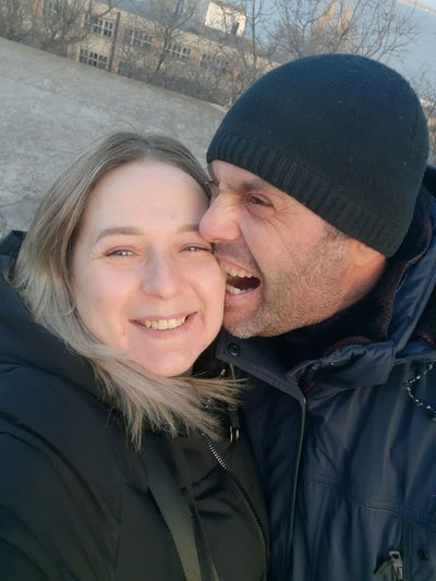 "Не хочу, щоб тато загинув": донька і дружина чекають вдома безвісти зниклого військового "Не хочу, щоб тато загинув": донька і дружина чекають вдома безвісти зниклого військового