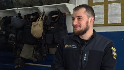 Харківщина та Херсонщина засипані мінами – сапер із Житомирщини Олександр Павленко про роботу на деокупованих територіях Харківщина та Херсонщина засипані мінами – сапер із Житомирщини Олександр Павленко про роботу на деокупованих територіях