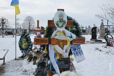 Орден “За мужність”: родині загиблого нацгвардійцю з Рівненщини вручили нагороду Орден “За мужність”: родині загиблого нацгвардійцю з Рівненщини вручили нагороду
