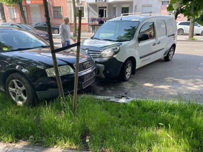 ДТП за участю чотирьох автомобілів на вулиці Перемоги у Житомирі: що відомо ДТП за участю чотирьох автомобілів на вулиці Перемоги у Житомирі: що відомо
