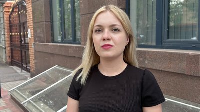 Підозрюють у розтраті через продаж плазми: керівник станції крові не з'явився на суд Підозрюють у розтраті через продаж плазми: керівник станції крові не з'явився на суд