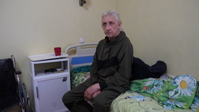 "Людина може бути розміщена, лише як інша помре": евакуаційники про проблему з розміщенням маломобільних переселенців "Людина може бути розміщена, лише як інша помре": евакуаційники про проблему з розміщенням маломобільних переселенців