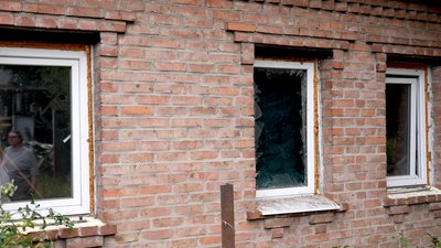 "Сусід кричав з-під завалів". Наслідки нічного обстрілу Слов`янська: що розповідають містяни "Сусід кричав з-під завалів". Наслідки нічного обстрілу Слов`янська: що розповідають містяни