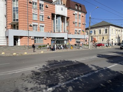 У Полтаві облаштують деякі зупинки з урахуванням вимог доступності У Полтаві облаштують деякі зупинки з урахуванням вимог доступності