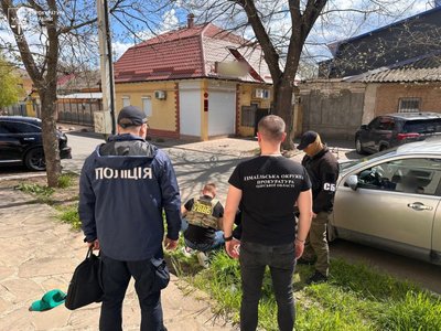 На Одещині затримали двох підозрюваних у незаконному переправленні чоловіків через кордон На Одещині затримали двох підозрюваних у незаконному переправленні чоловіків через кордон