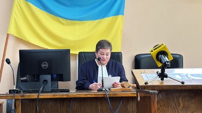 Справа про вбивство собаки: на Кіровоградщині допитали свідка й продовжили запобіжний захід