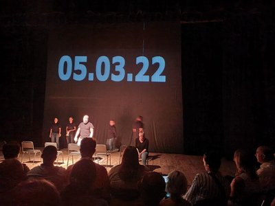 "Лишатися (не) можна…": У Житомирі актори Херсонського театру показали життя в окупації та поза нею