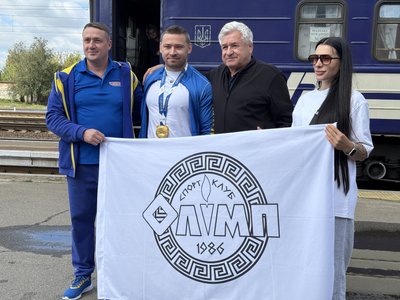 У Полтаві зустріли переможця Всесвітніх Ігор 2025 з пауерліфтингу У Полтаві зустріли переможця Всесвітніх Ігор 2025 з пауерліфтингу