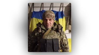 На Чернігівщині попрощалися з Олександром Літвіновим, Валентином Курочкою та Володимиром Лазаренком На Чернігівщині попрощалися з Олександром Літвіновим, Валентином Курочкою та Володимиром Лазаренком