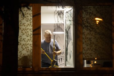 Пошкоджені будинки та постраждалий: наслідки російської атаки Києва Пошкоджені будинки та постраждалий: наслідки російської атаки Києва