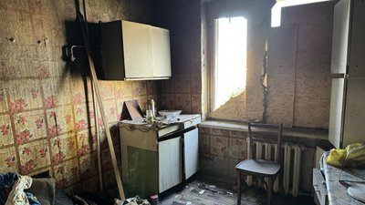 Наслідки обстрілу в одній із квартир Краматорськ Донецька область 24 вересня 2025 рік Наслідки обстрілу в одній із квартир Краматорськ Донецька область 24 вересня 2025 рік