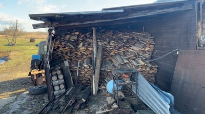 Село Сергіївка Удачненська громада дрова Донецька область 18 грудня 2024 рік Село Сергіївка Удачненська громада дрова Донецька область 18 грудня 2024 рік